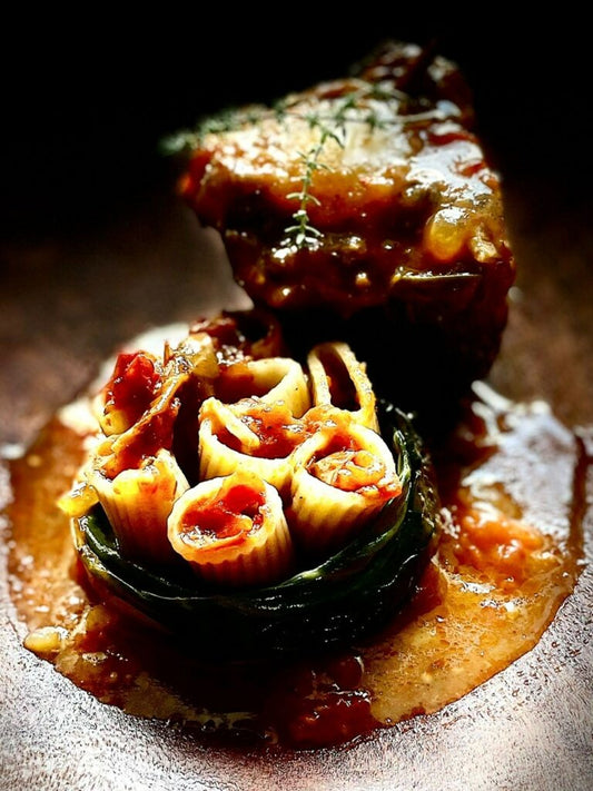 Ragout de queue de bœuf à la cannelle avec Rigaton Chiron et Fils et blettes italiennes