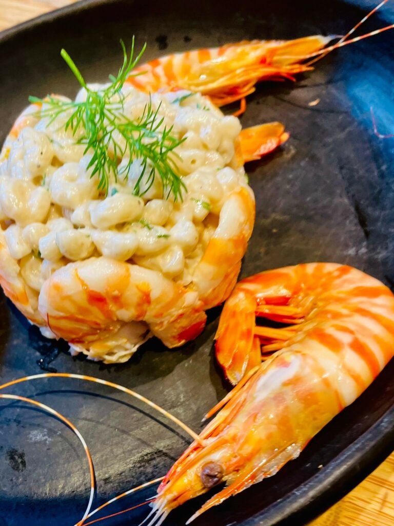 Coquillettes Chiron et Fils avec crème de tarama à l'aneth et crevettes sauvages